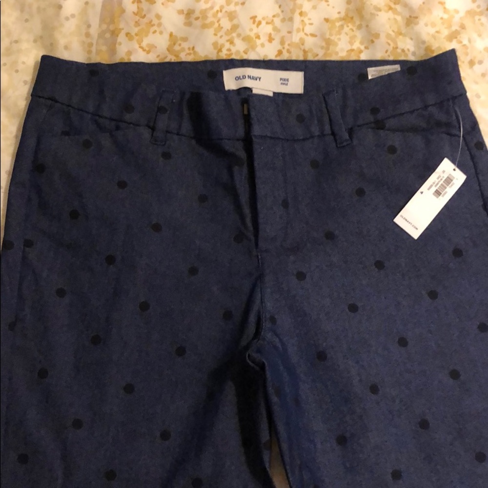 NWT Old Navy Pixie Pants